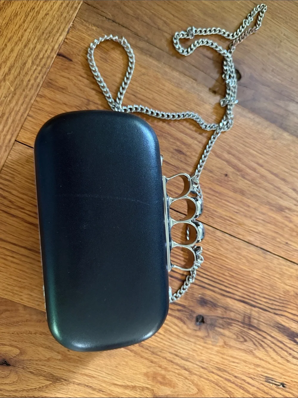Harley Davidson Black Embossed Skull Knuckle Clutch with Chain
